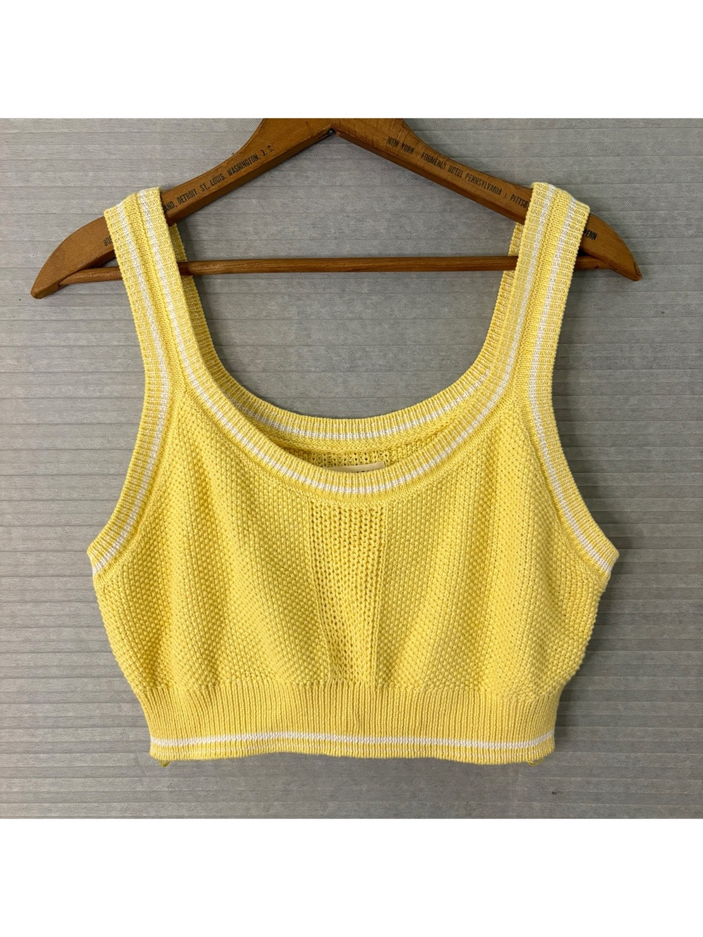 Aeropostale Yellow White Cable Knit Crop Tank Top Sweater Vest NWT XL Preppy Y2K